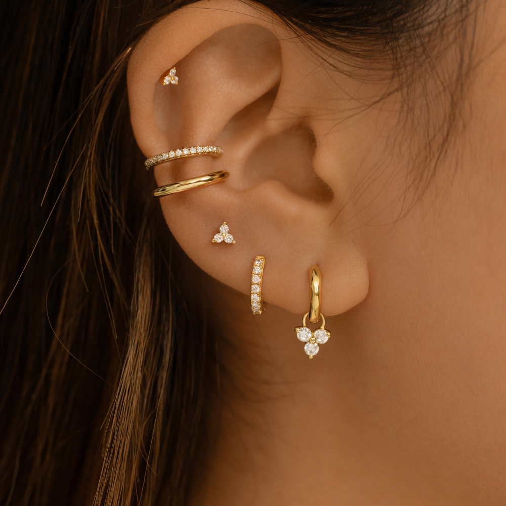 Trinity Flat Back Labret Stud Gold