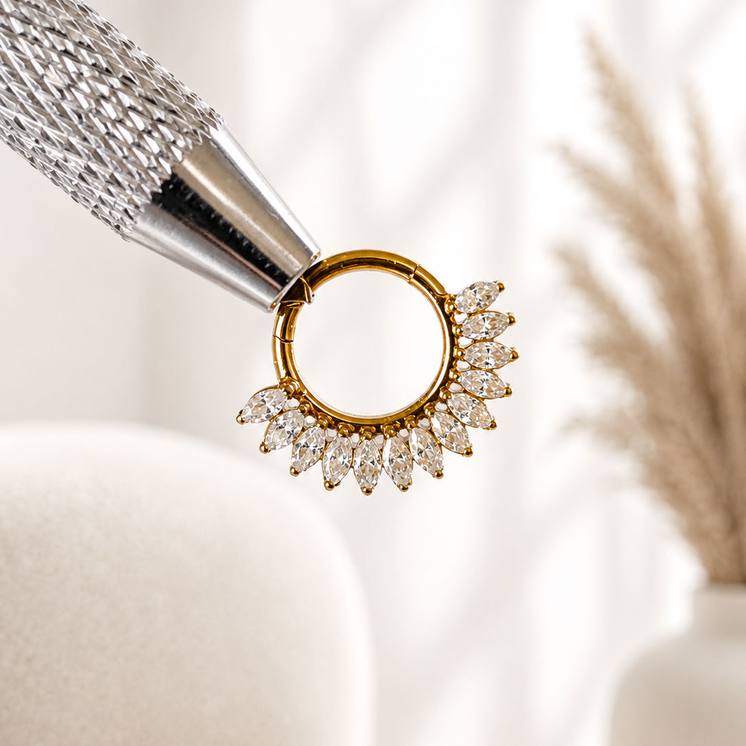 Marquise Fan Clicker Hoop Gold