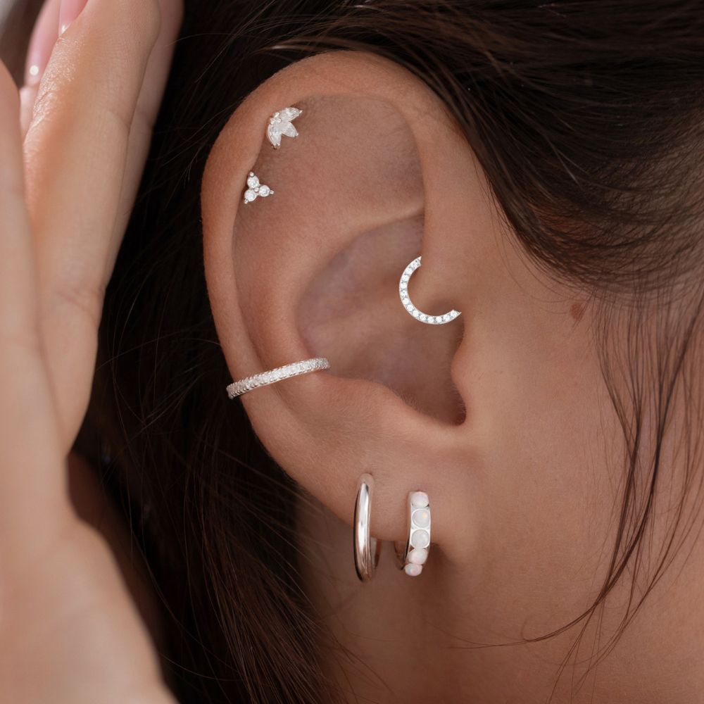 Crystal Clicker Hoop Silver 8mm