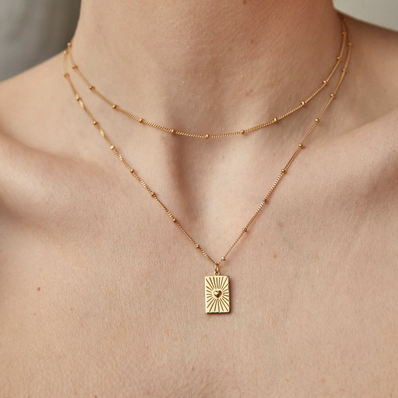 Heart Plaque Pendant Necklace Gold