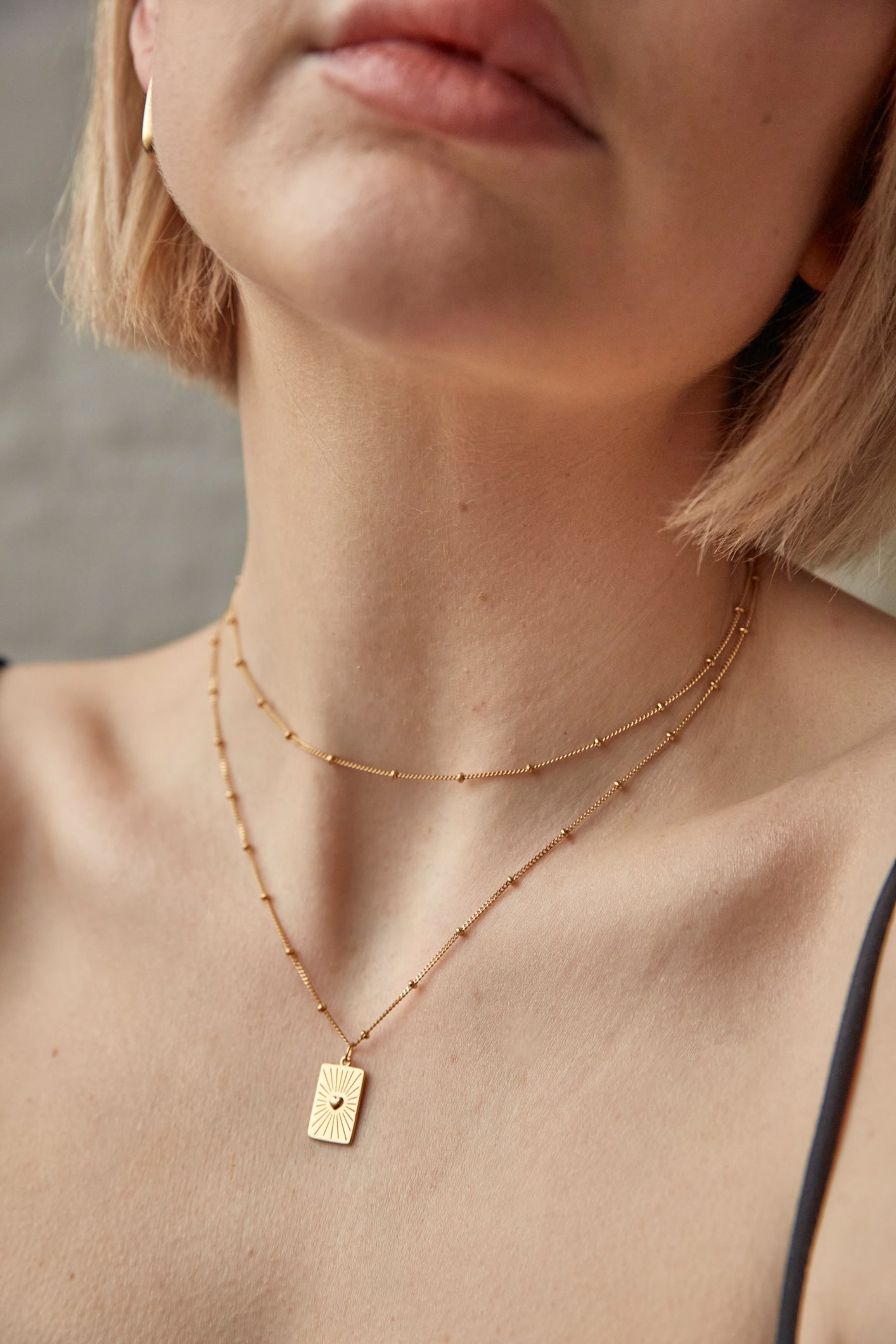 Satellite Bobble Chain Choker Necklace Gold