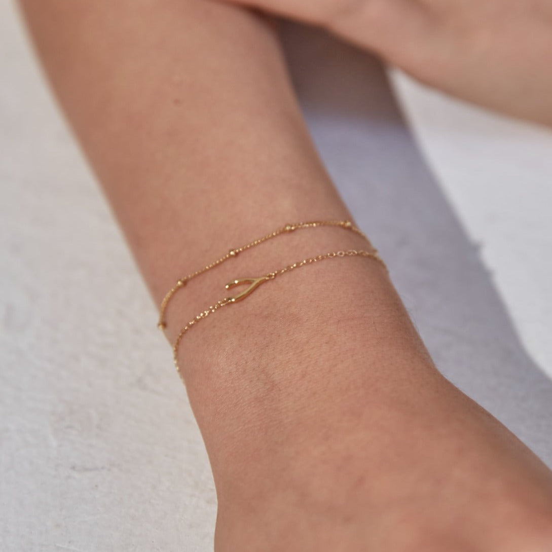 Wishbone Bracelet Gold