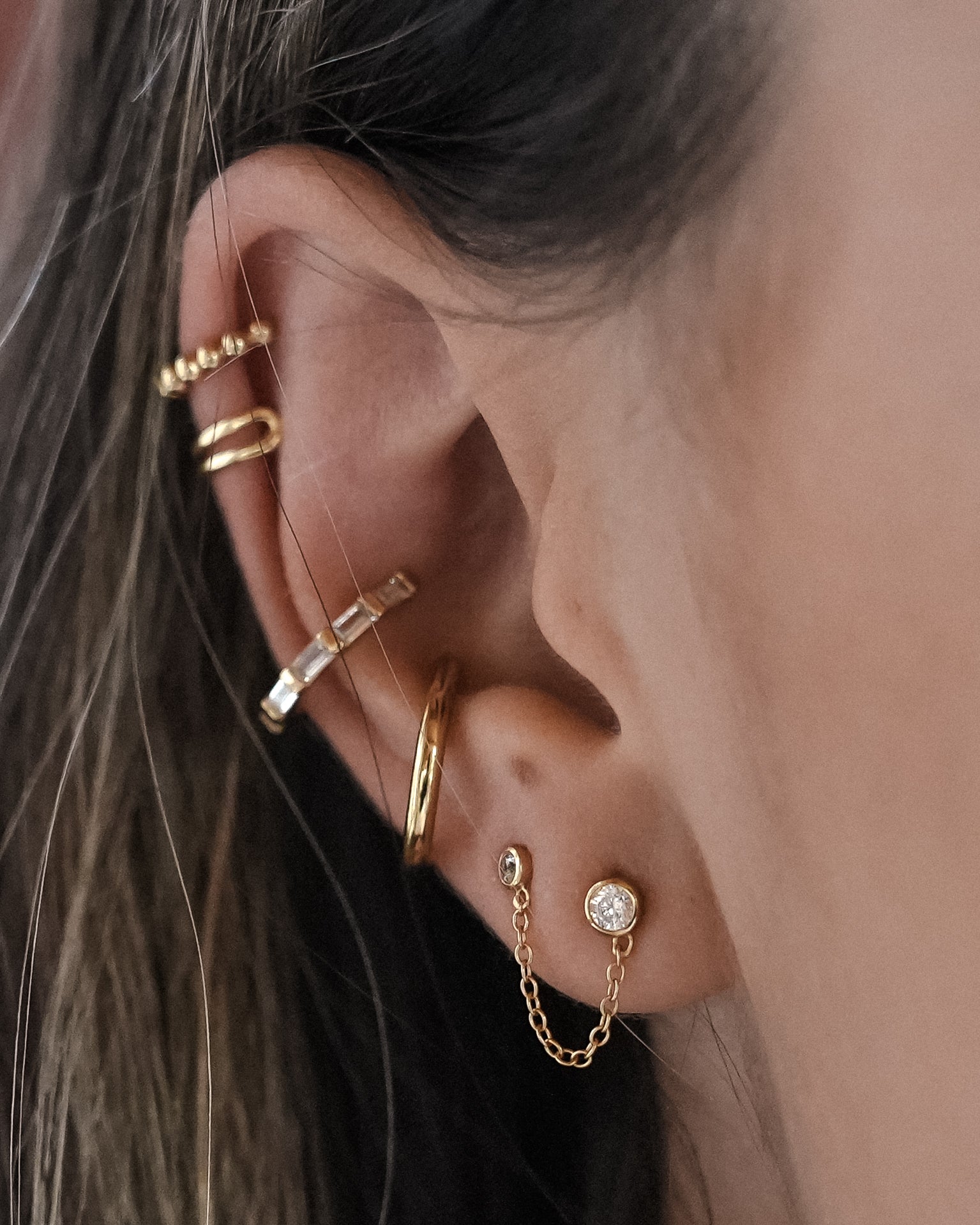 Bezel Double Chain Stud Earring Gold