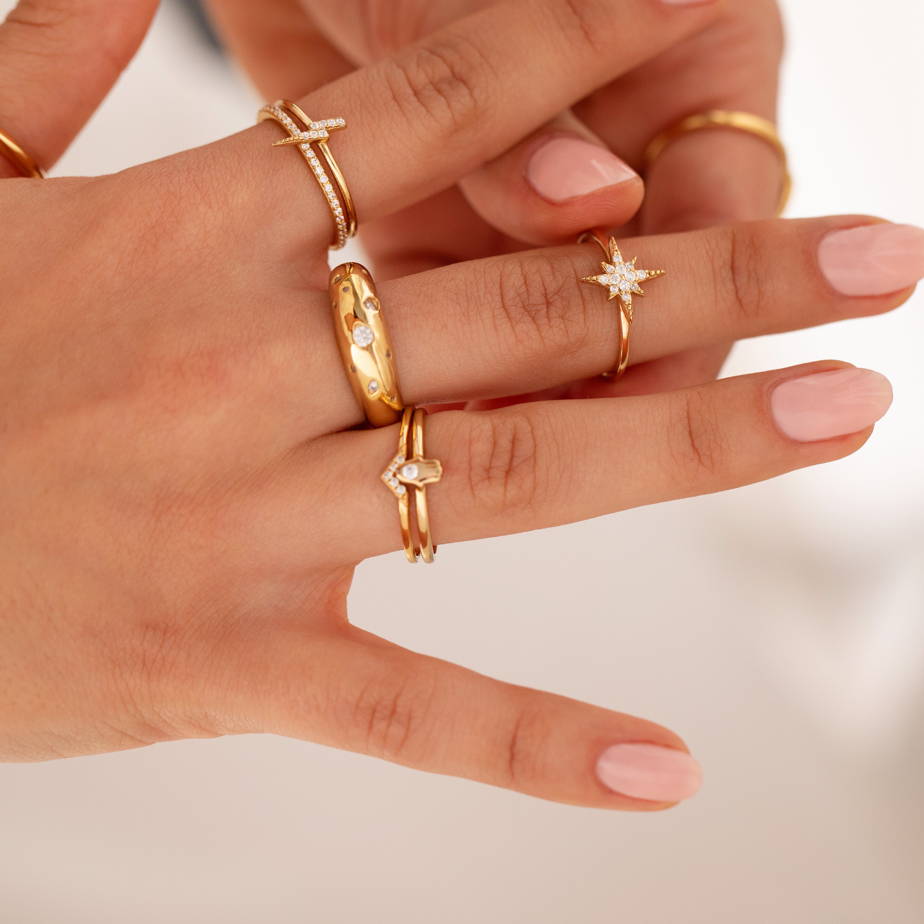 Hamsa Hand Ring - Gold