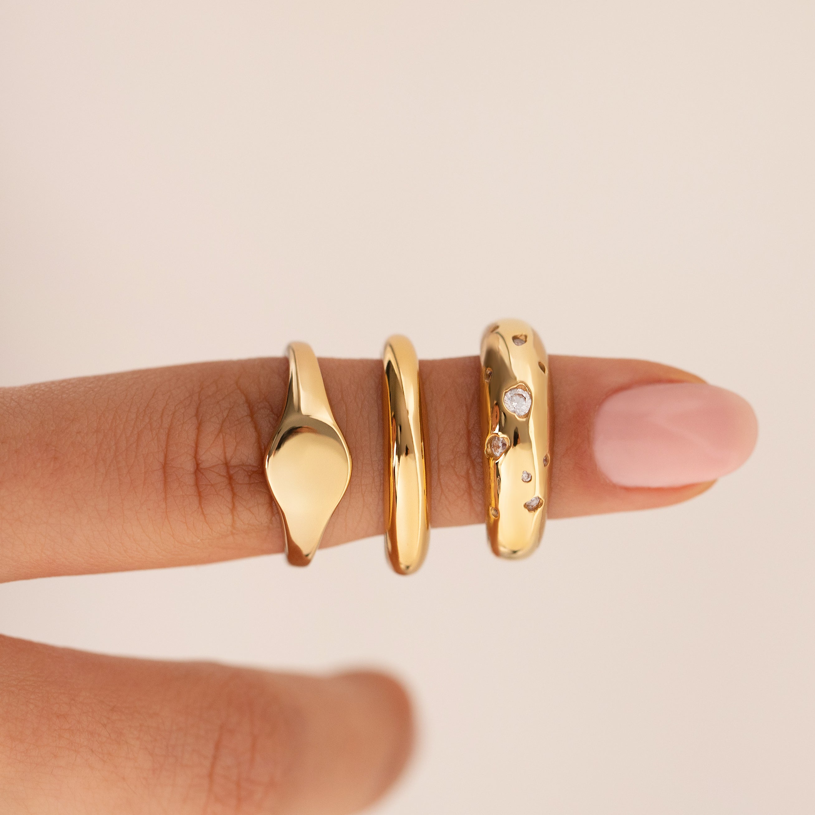 Scatter Disc Dome Ring - Gold