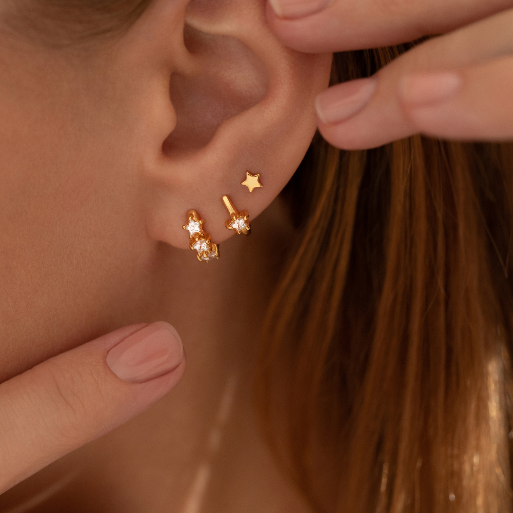 Star Flat Back Labret Stud Gold