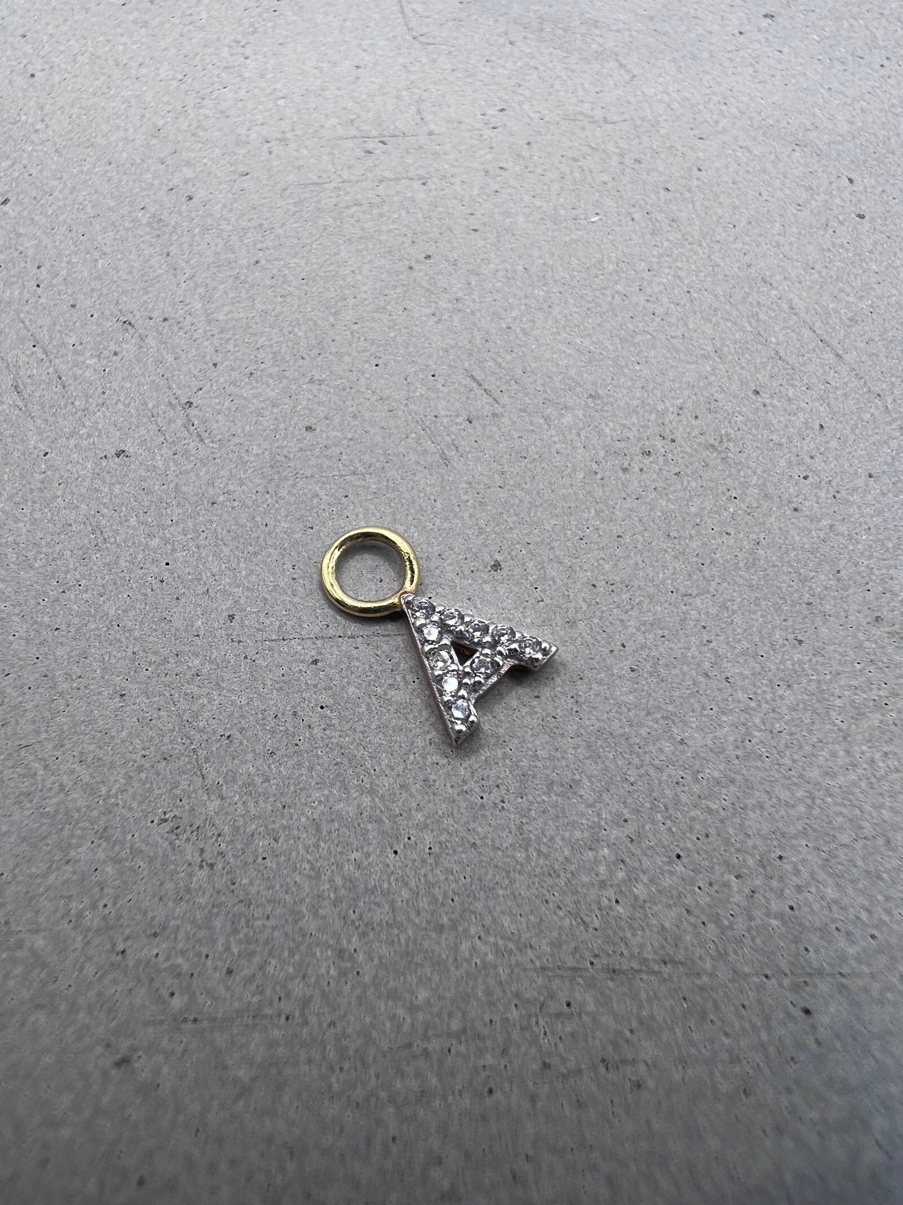 A Earring Charm Gold