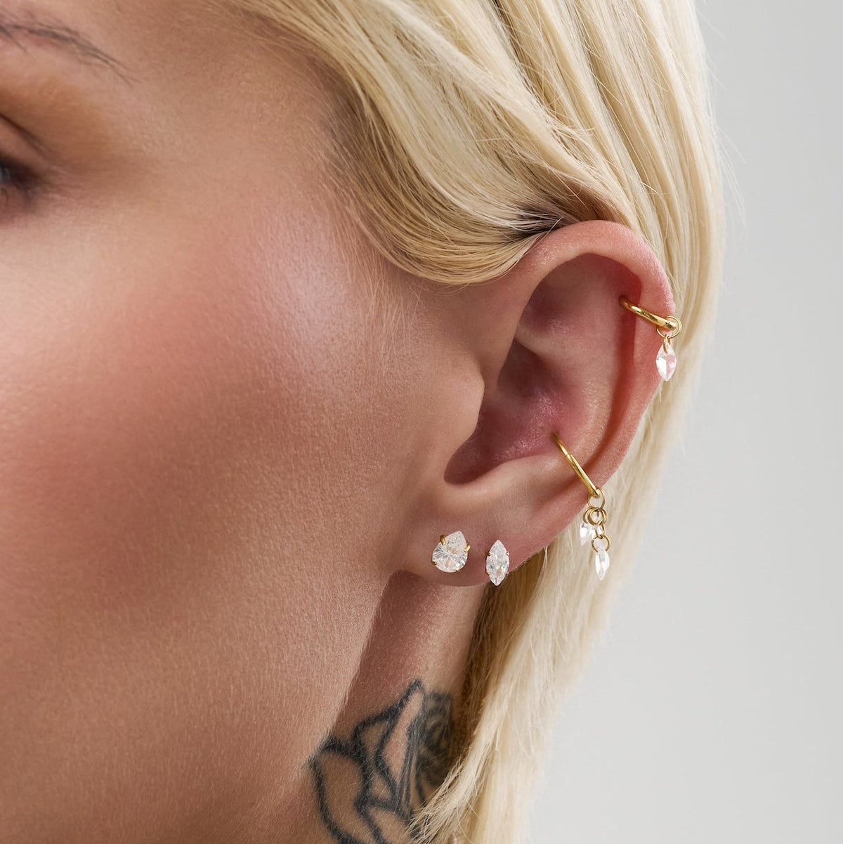 Air Set Marquise Flat Back Labret Gold