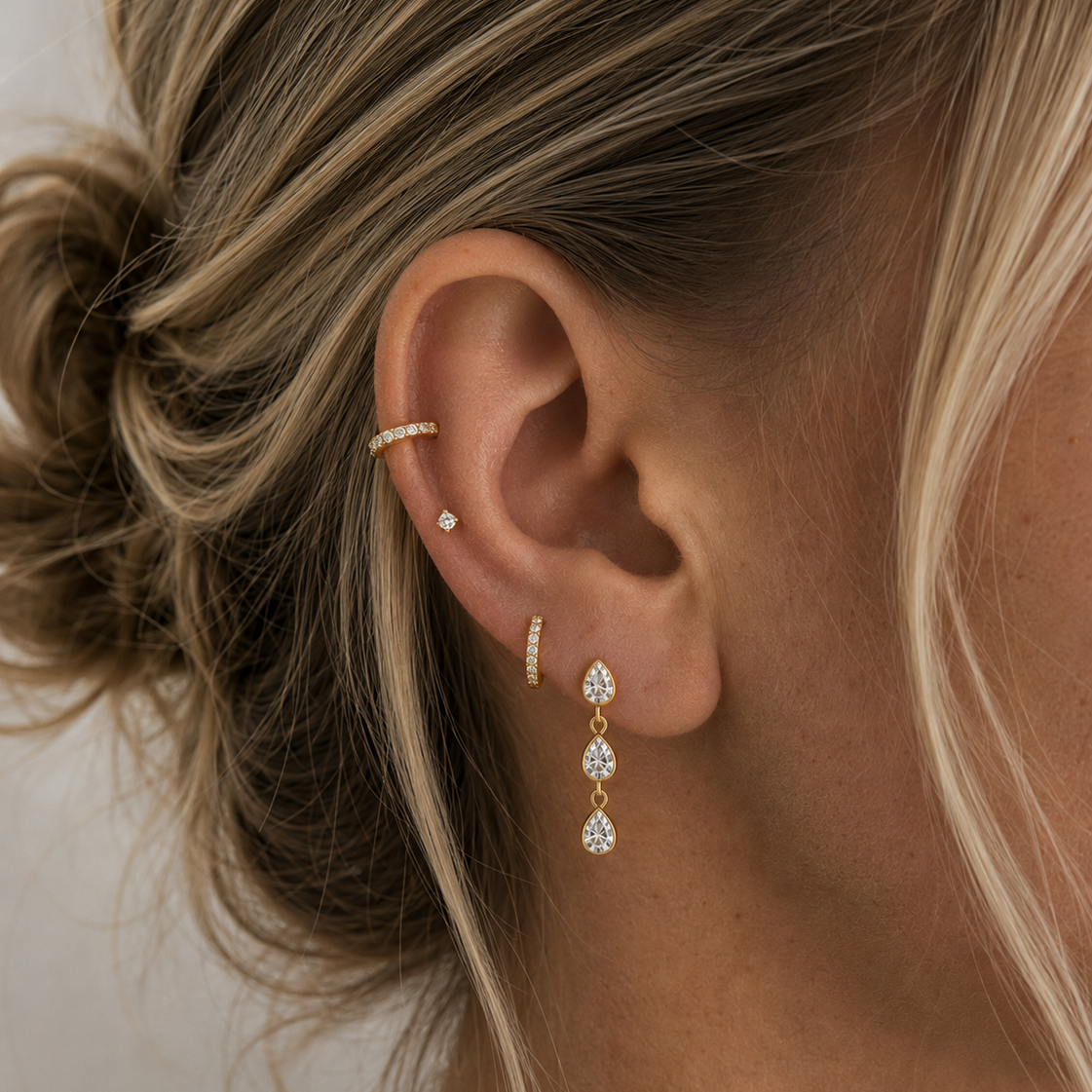 Sparkle Drop Flat Back Labret Gold