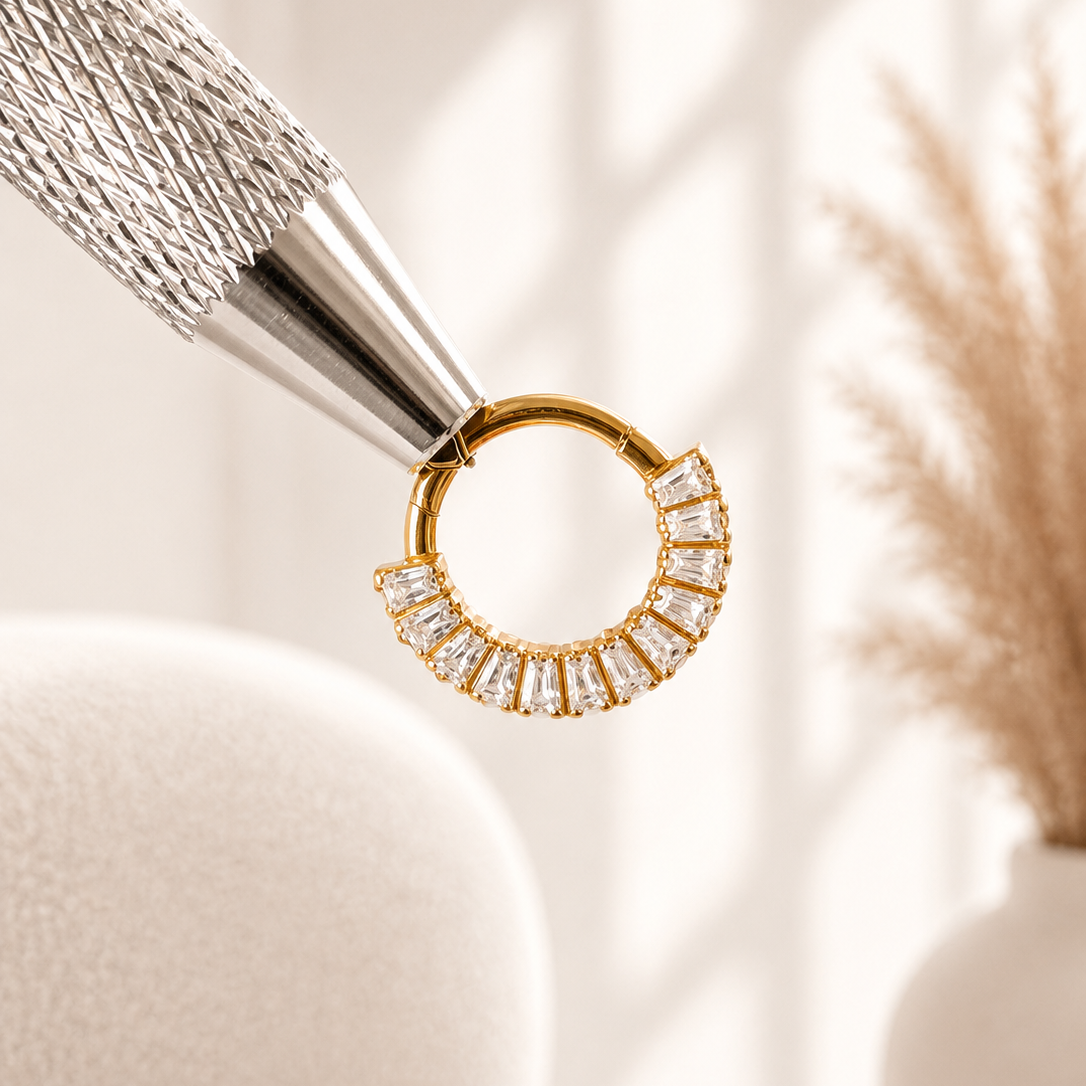 Tapered Baguette Clicker Hoop Gold 8-10mm