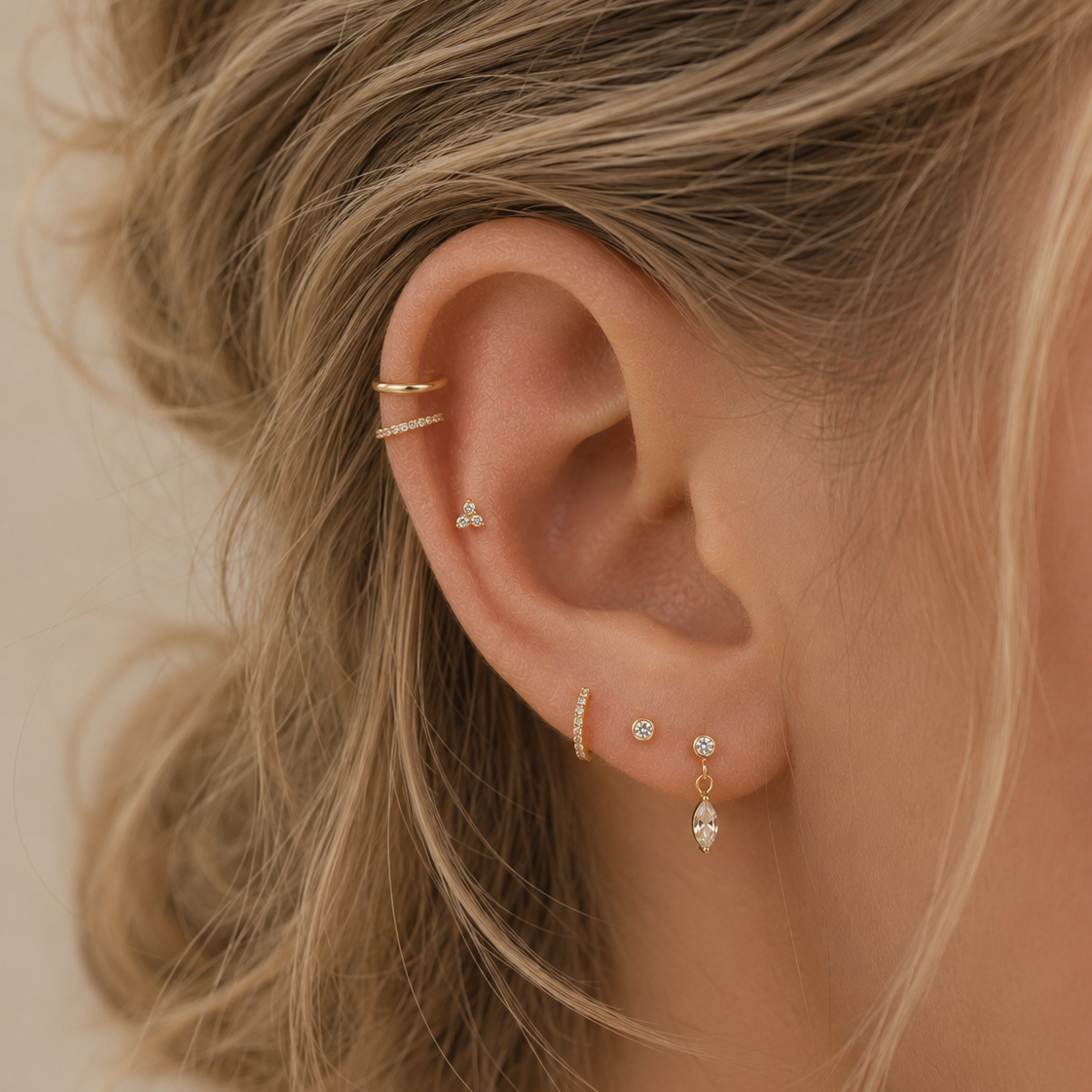 Floating Sparkle Flat Back Stud Gold