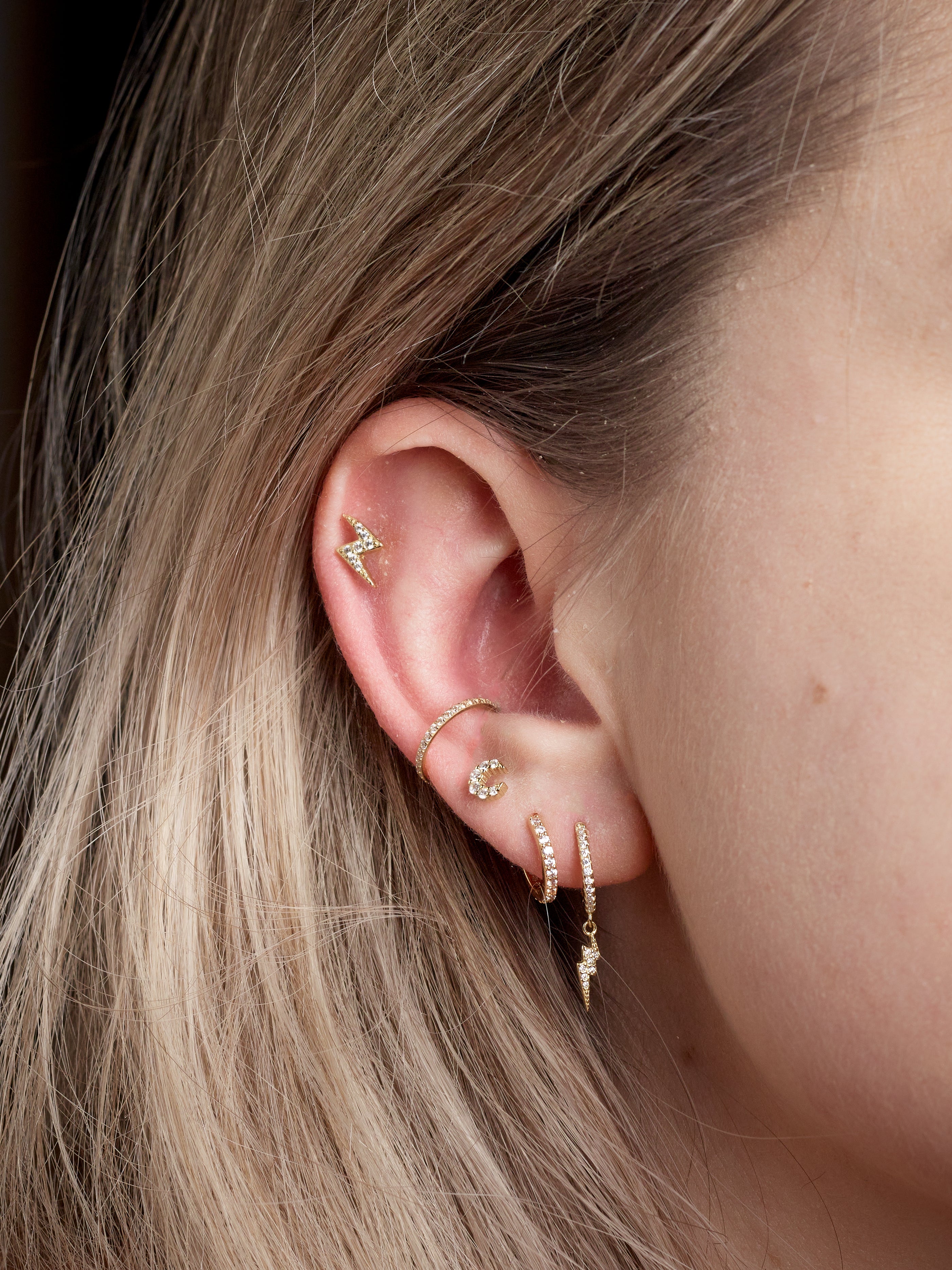 Stormi Sparkle Barbell Stud in Gold